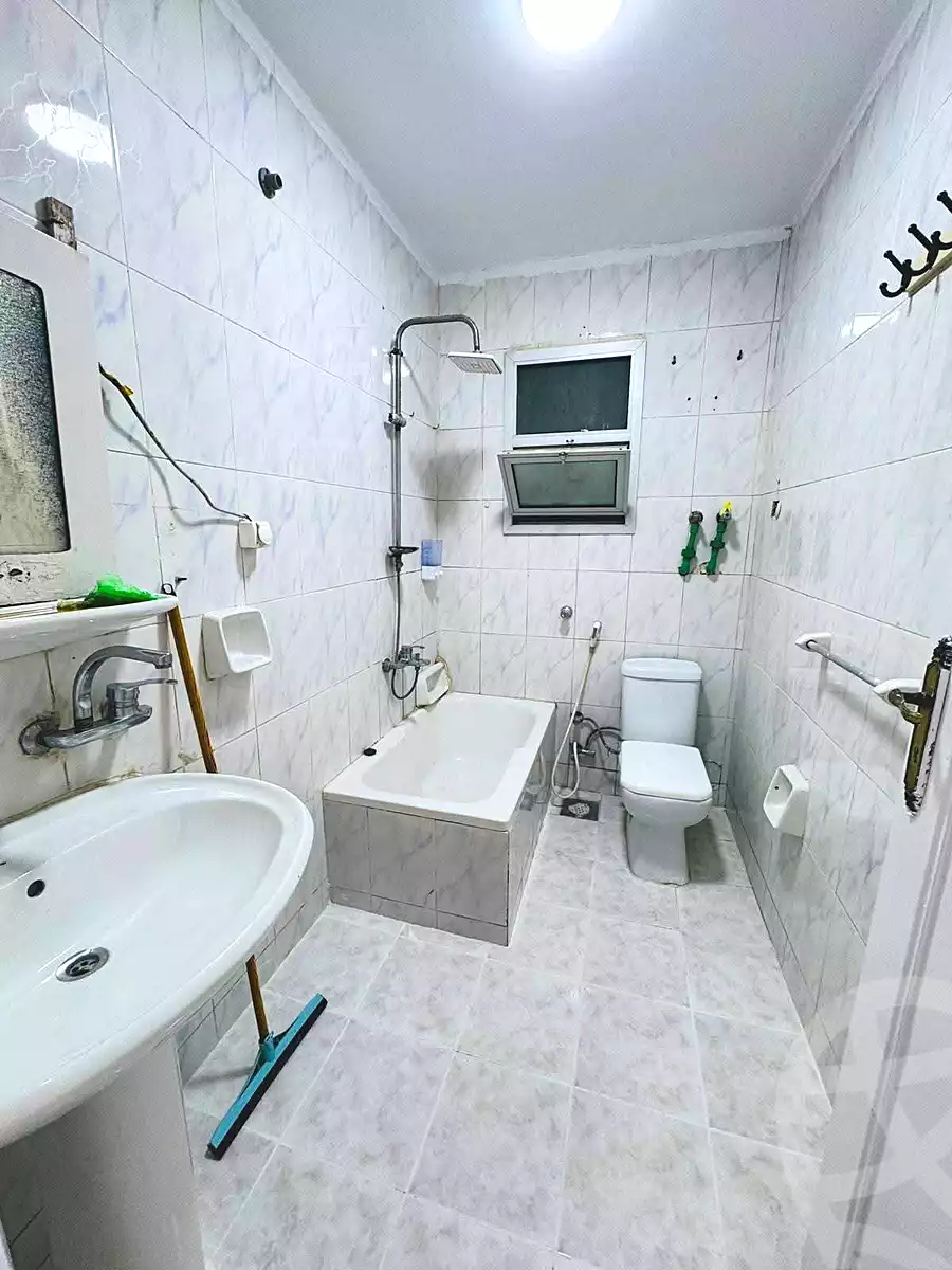https://aqarmap.com.eg/ar/listing/7352192-for-sale-alexandria-al-agamy