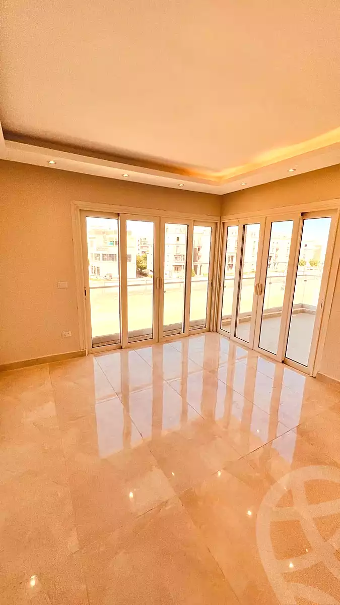 https://aqarmap.com.eg/ar/listing/7352354-for-sale-cairo-6th-of-october-compounds-mountain-view-icity-october-lagoon-beach-park-mountain-view-icity
