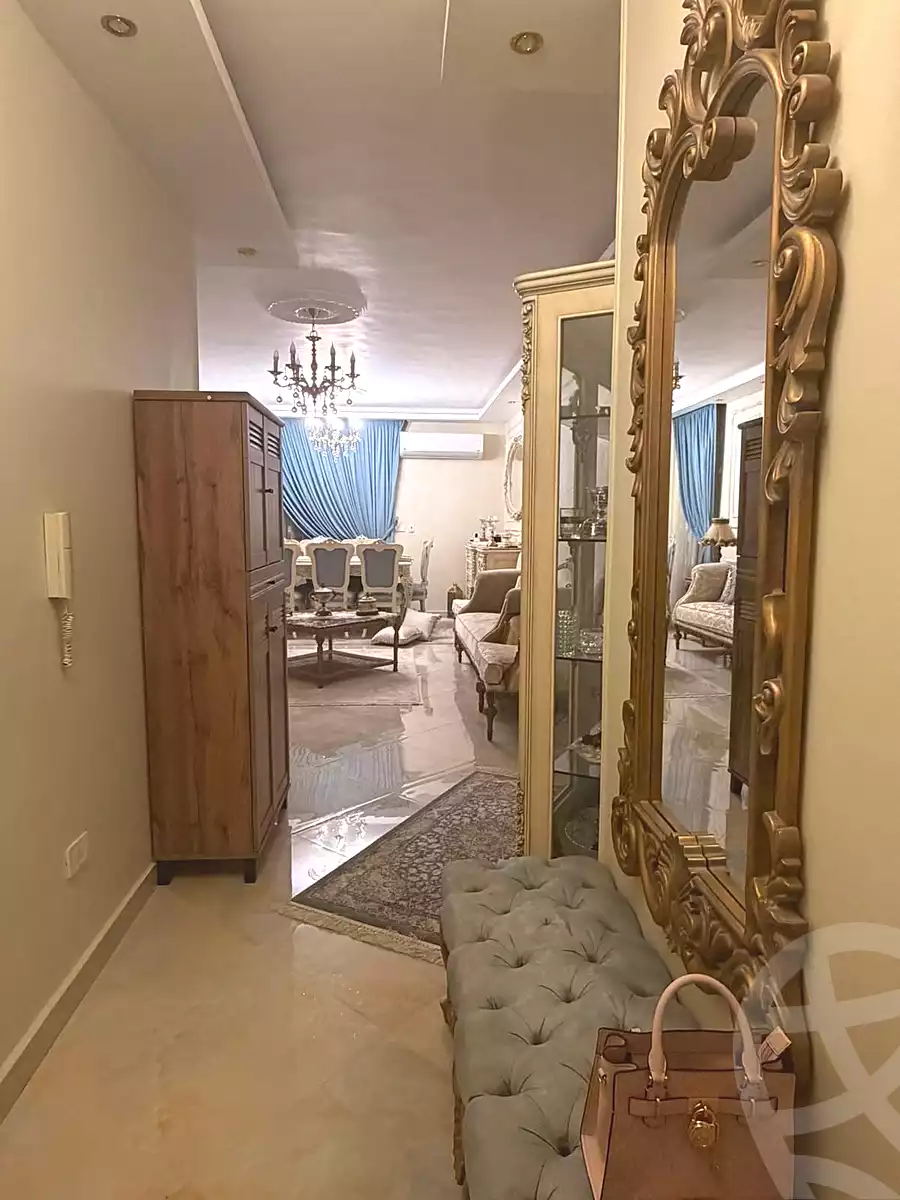 https://aqarmap.com.eg/ar/listing/7352392-for-sale-cairo-el-sheikh-zayed-city-compounds-dr-msr