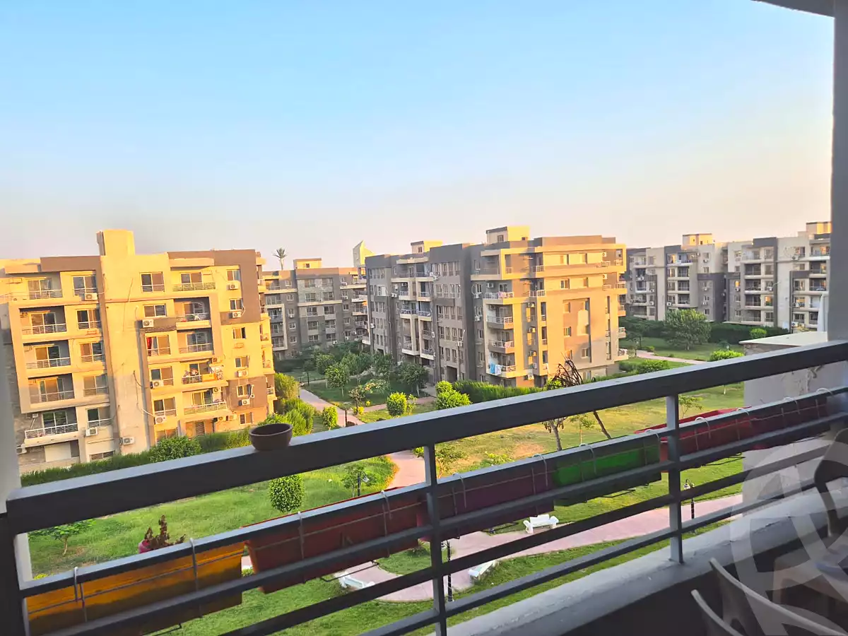 https://aqarmap.com.eg/ar/listing/7352392-for-sale-cairo-el-sheikh-zayed-city-compounds-dr-msr