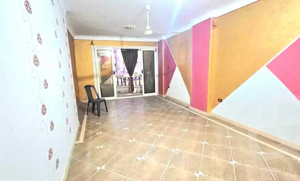 https://aqarmap.com.eg/en/listing/7352410-for-sale-alexandria-al-agamy-el-hanouvel-radwan-st