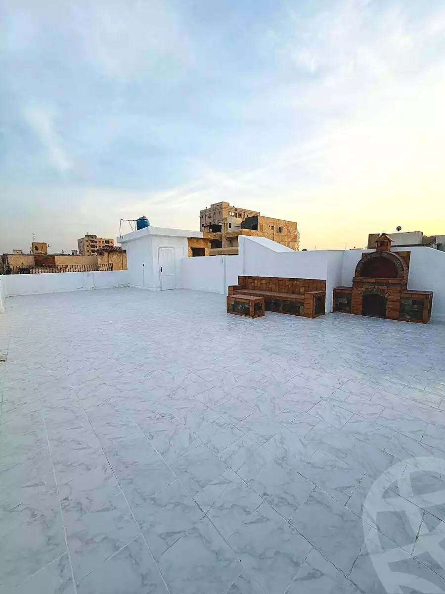 https://aqarmap.com.eg/ar/listing/7352784-for-sale-alexandria-al-agamy-shataa-el-nakheel