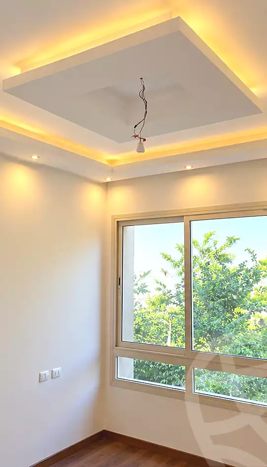 https://aqarmap.com.eg/en/listing/7353051-for-sale-cairo-new-cairo-compounds-park-view