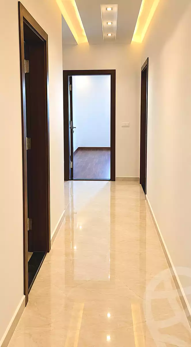 https://aqarmap.com.eg/en/listing/7353051-for-sale-cairo-new-cairo-compounds-park-view