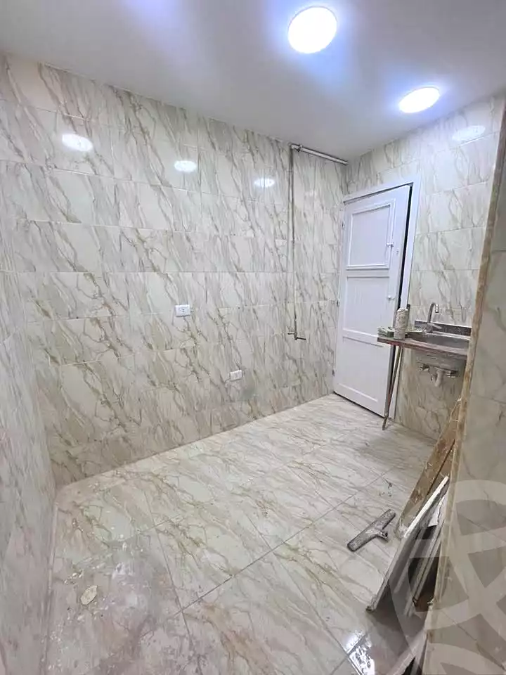 https://aqarmap.com.eg/en/listing/7353144-for-sale-alexandria-lsywf-el-seyouf-bahri-abd-al-hadi-al-gazar-zayna-st
