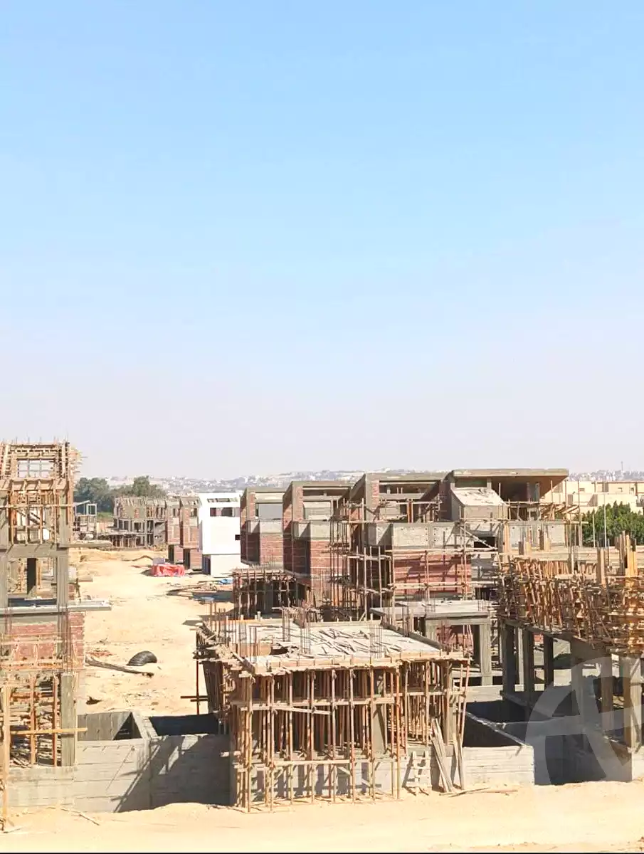 https://aqarmap.com.eg/ar/listing/7353163-for-sale-cairo-al-oubour-compounds-wrw-f-myn