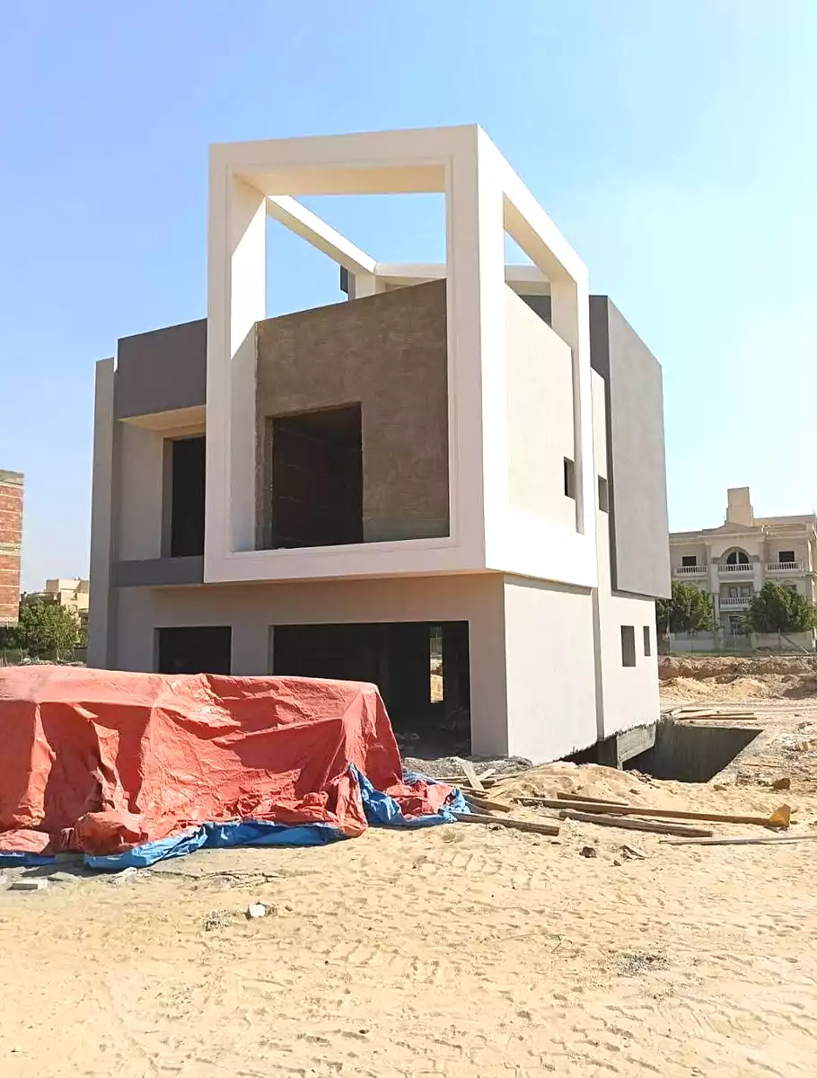 https://aqarmap.com.eg/ar/listing/7353188-for-sale-cairo-al-oubour-compounds-wrw-f-myn
