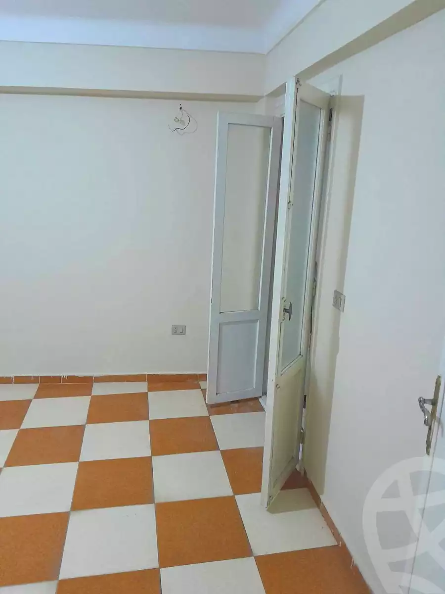 https://aqarmap.com.eg/en/listing/7353249-for-sale-alexandria-sydy-bshr-sydy-bshr-qbly-cairo-st