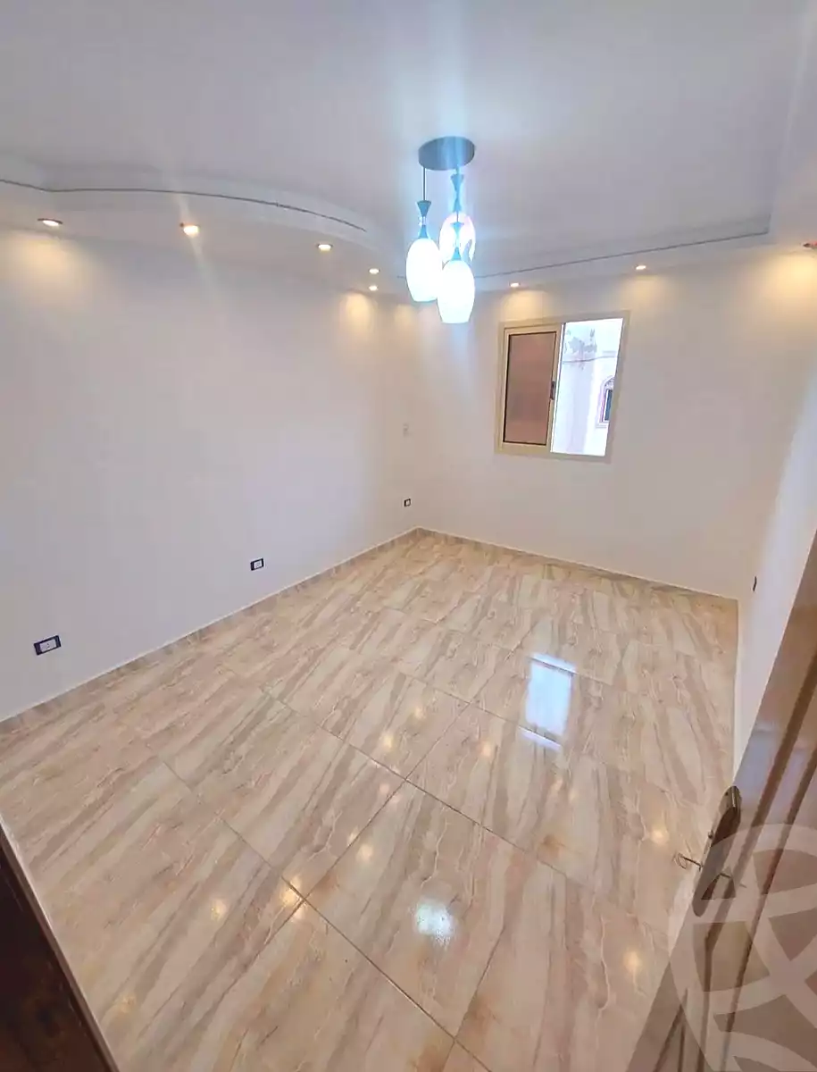 https://aqarmap.com.eg/ar/listing/7353423-for-sale-alexandria-sydy-bshr-sydy-bshr-bhry-el-shaikh-hussein-soliman-18-st