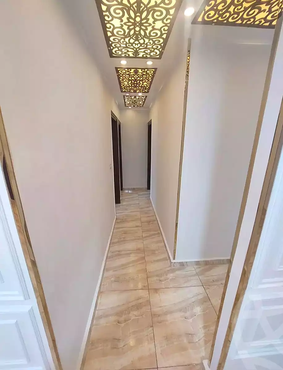 https://aqarmap.com.eg/ar/listing/7353423-for-sale-alexandria-sydy-bshr-sydy-bshr-bhry-el-shaikh-hussein-soliman-18-st
