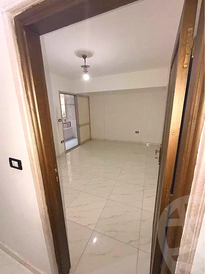 https://aqarmap.com.eg/ar/listing/7353501-for-sale-alexandria-sydy-bshr-sydy-bshr-bhry-gamal-abd-el-nasir-st