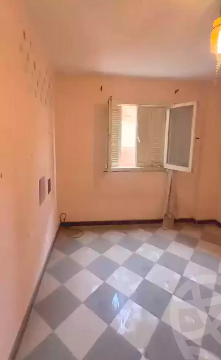 https://aqarmap.com.eg/en/listing/7353674-for-sale-alexandria-al-agamy-el-kilo-21