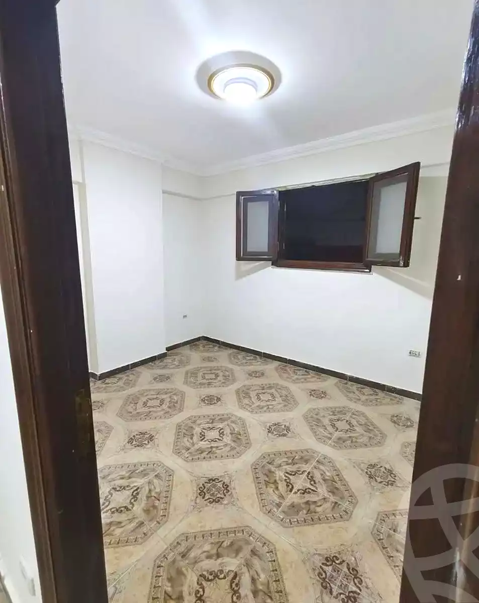 https://aqarmap.com.eg/ar/listing/7353725-for-sale-alexandria-lsywf-el-falki