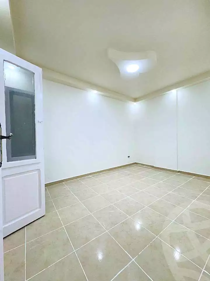 https://aqarmap.com.eg/en/listing/7353776-for-sale-alexandria-al-agamy-shataa-el-nakheel