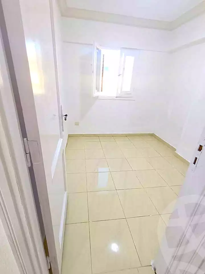 https://aqarmap.com.eg/ar/listing/7353899-for-sale-alexandria-al-agamy-shataa-el-nakheel