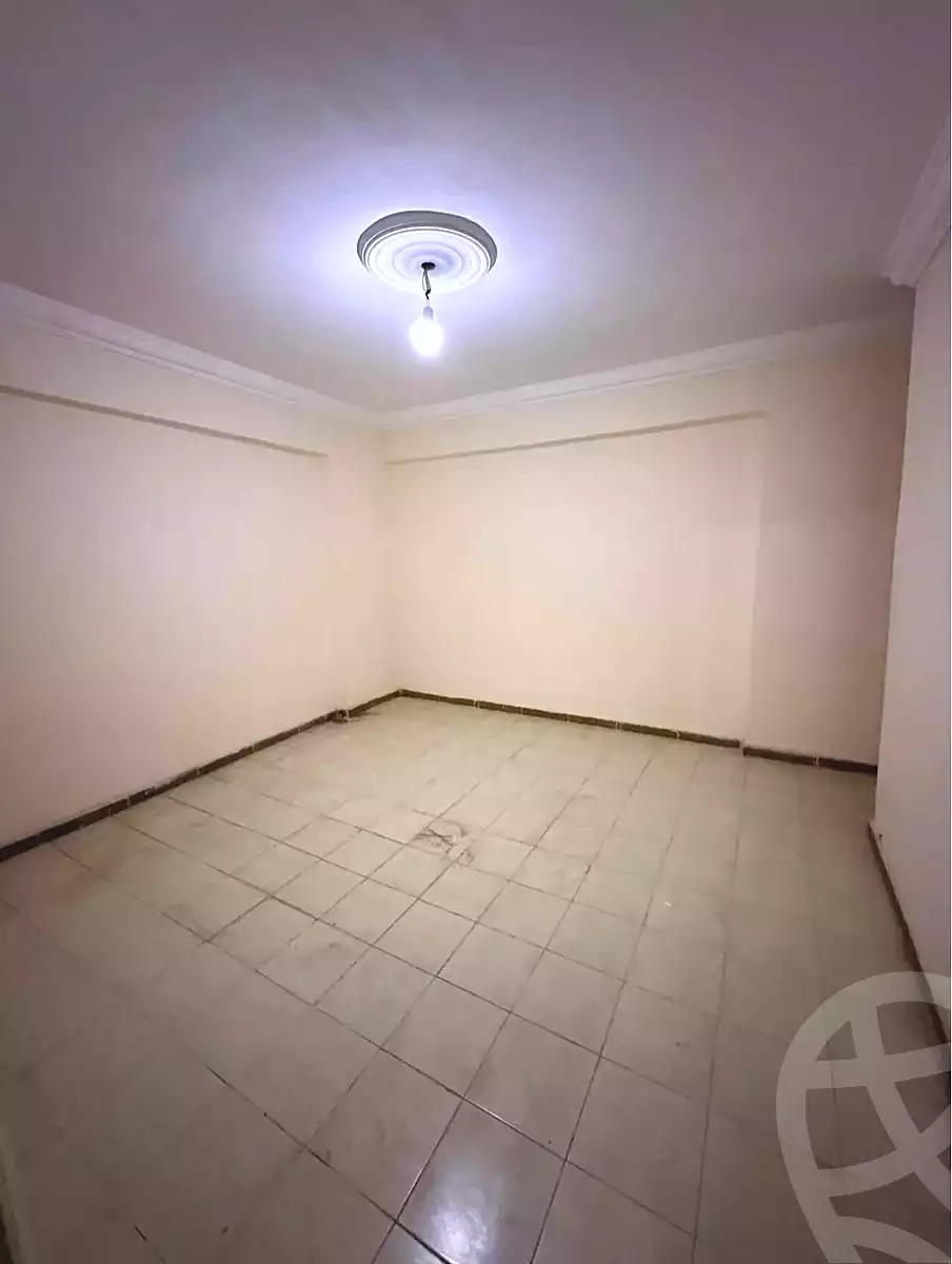 https://aqarmap.com.eg/ar/listing/7353934-for-sale-alexandria-new-miami