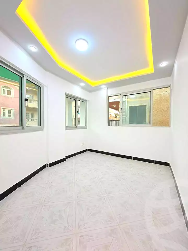 https://aqarmap.com.eg/en/listing/7354093-for-sale-alexandria-al-agamy-shataa-el-nakheel