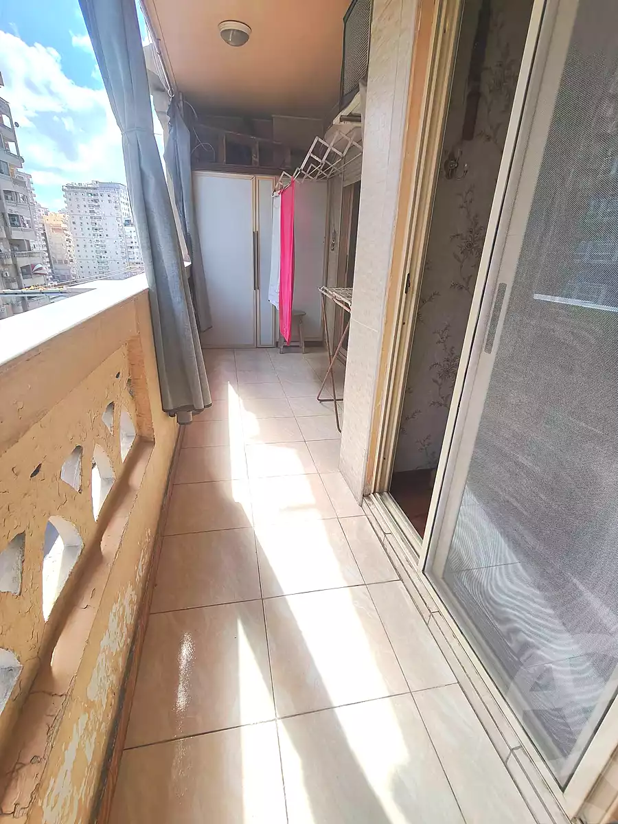 https://aqarmap.com.eg/ar/listing/7354190-for-sale-alexandria-sydy-bshr-sydy-bshr-bhry-shr-mhmwd-l-yswy