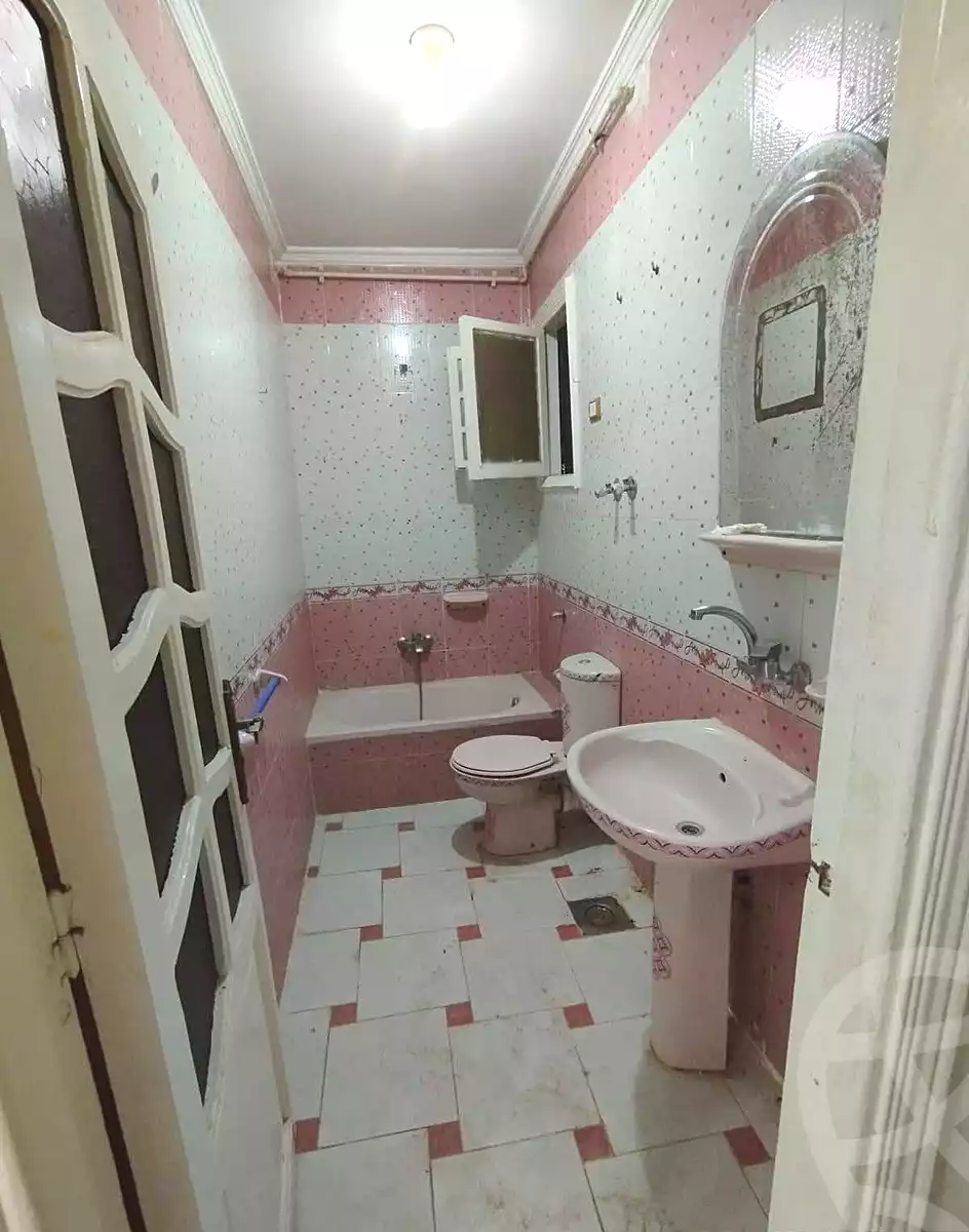 https://aqarmap.com.eg/en/listing/7354233-for-sale-alexandria-lsywf-el-falki