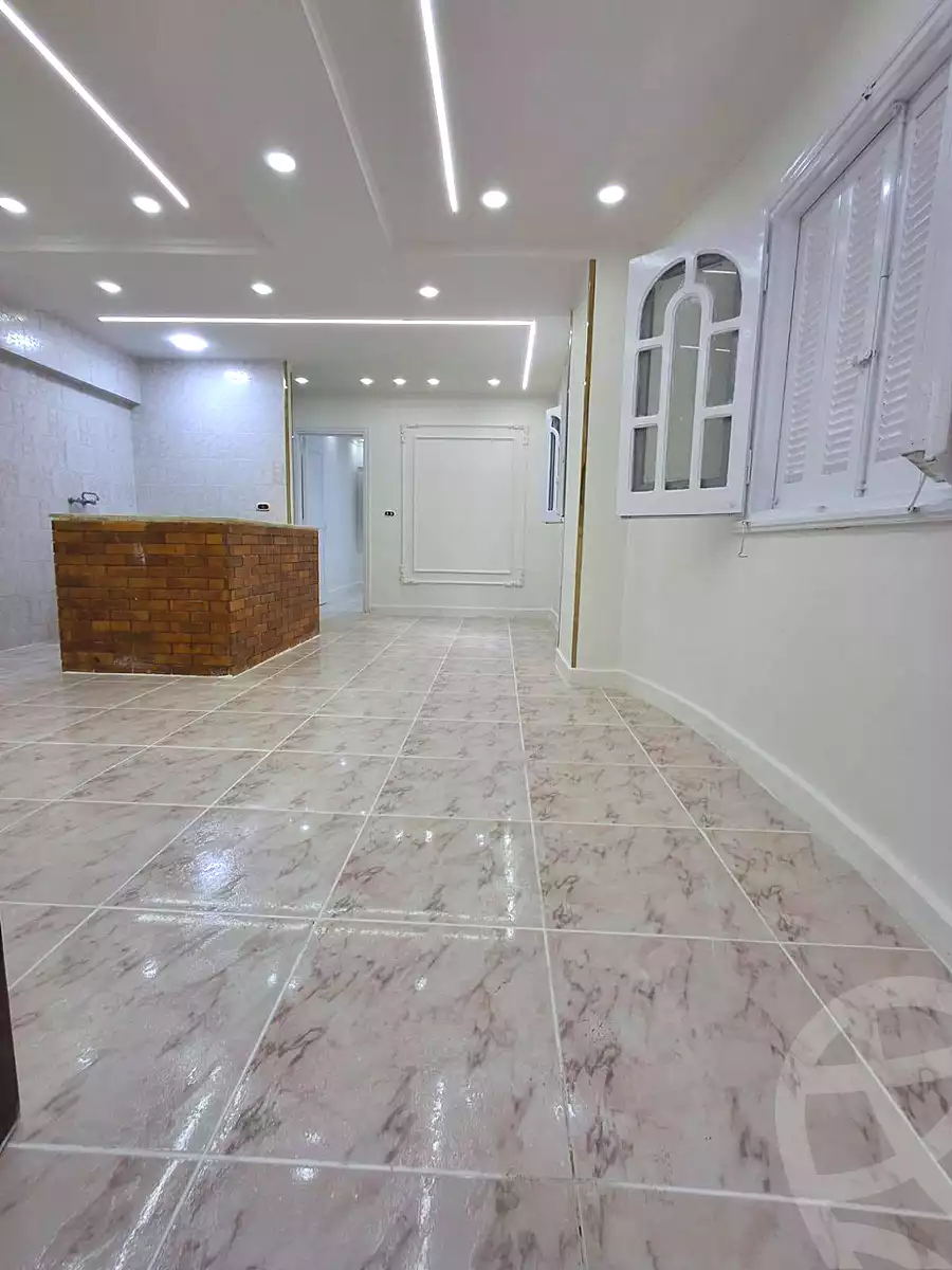 https://aqarmap.com.eg/ar/listing/7354325-for-sale-alexandria-al-agamy-shataa-el-nakheel