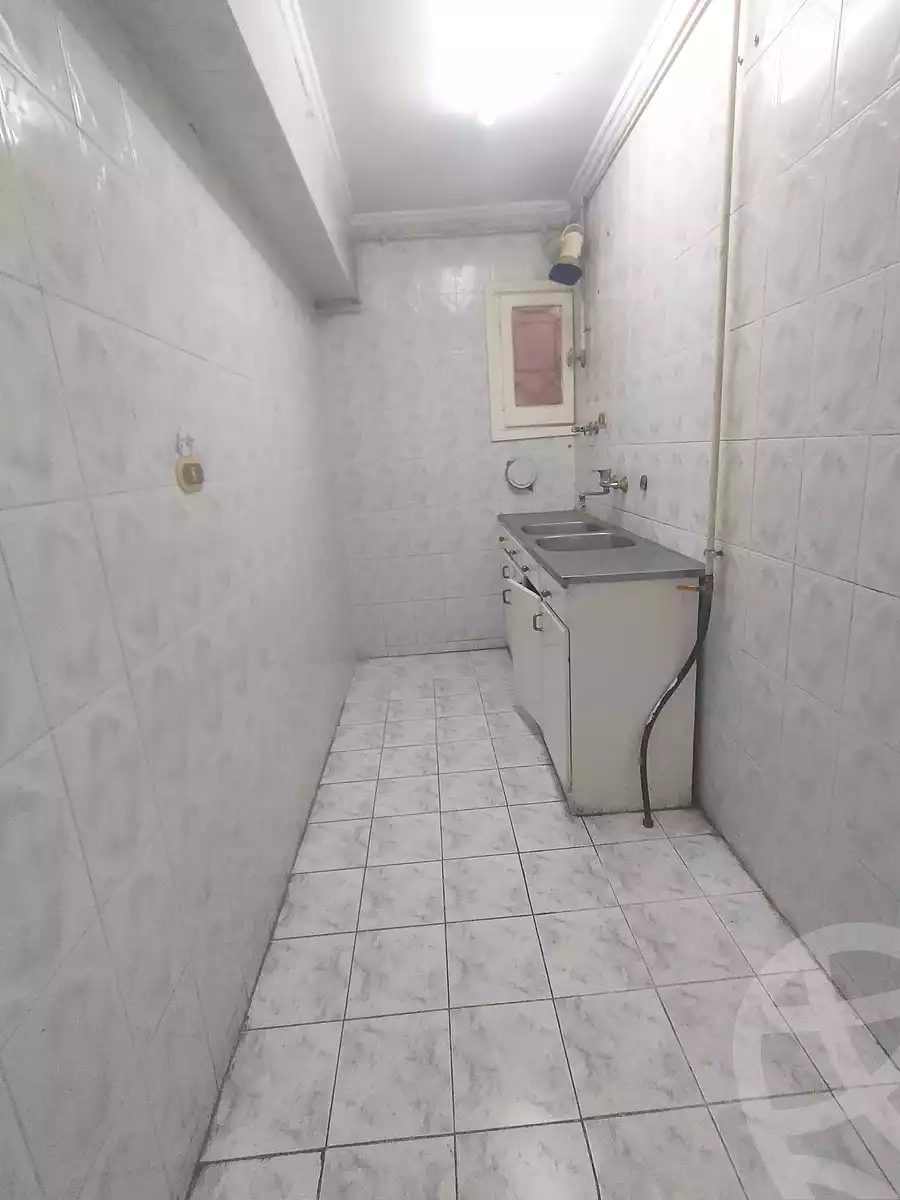 https://aqarmap.com.eg/en/listing/7354504-for-rent-alexandria-el-mandara-alex-el-mandara-bahri-sidi-kamal-st