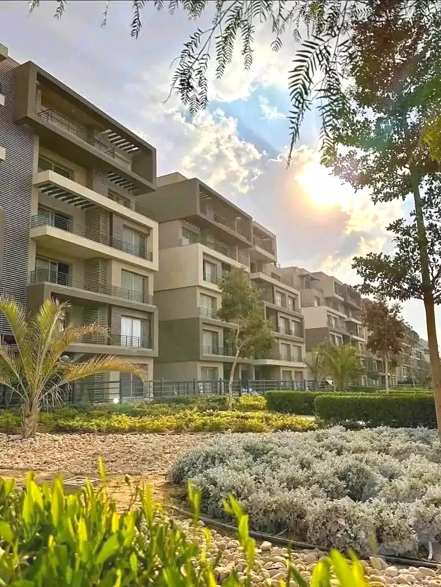 https://aqarmap.com.eg/en/listing/7354538-for-sale-cairo-new-cairo-compounds-blm-hylz-nyw-kyrw