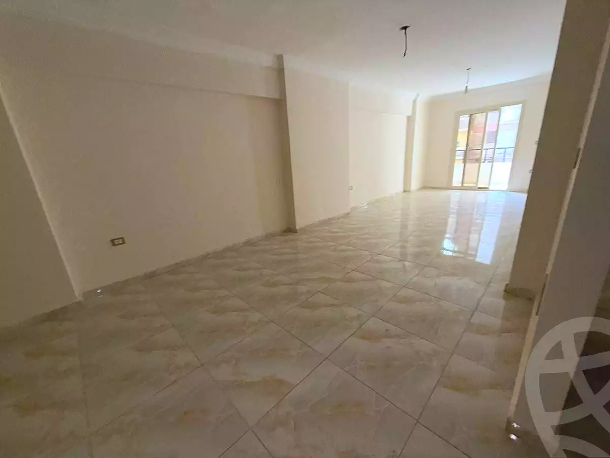 https://aqarmap.com.eg/en/listing/7354588-for-sale-alexandria-moharram-bey