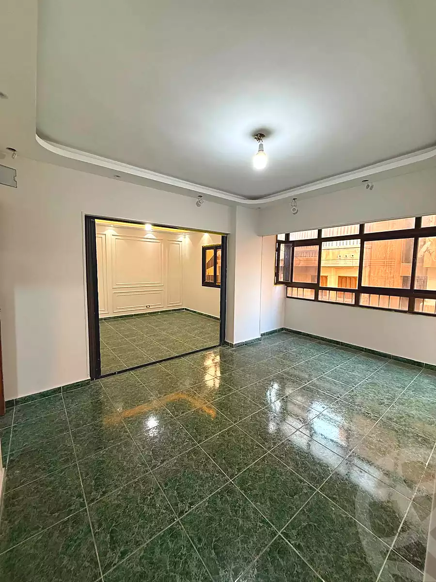 https://aqarmap.com.eg/en/listing/7354898-for-sale-alexandria-el-asafra-shr-45