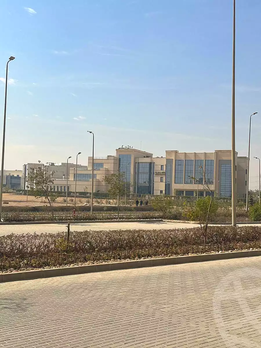 https://aqarmap.com.eg/en/listing/7354843-for-sale-cairo-6th-of-october-hadaeq-october-golden-square