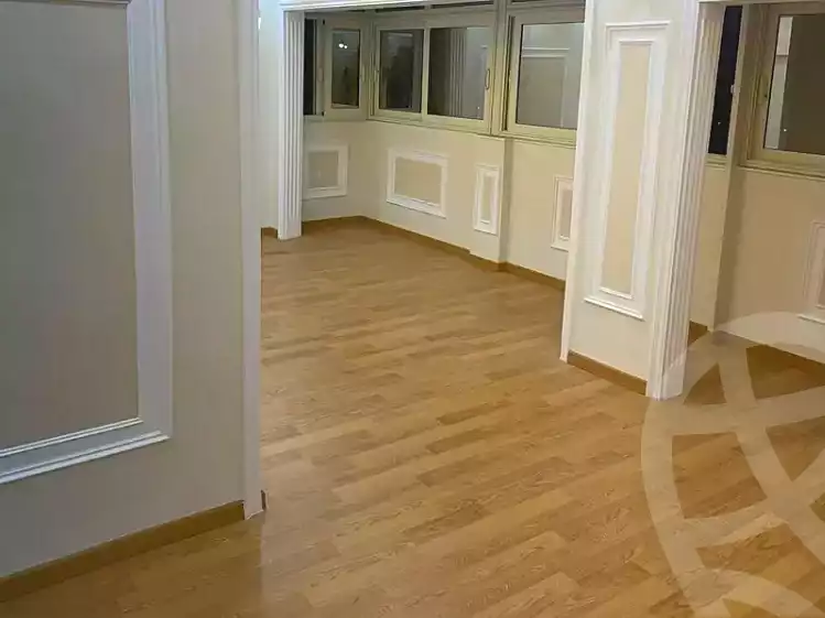 https://aqarmap.com.eg/en/listing/7354956-for-sale-alexandria-moharram-bey-el-rasafa-st