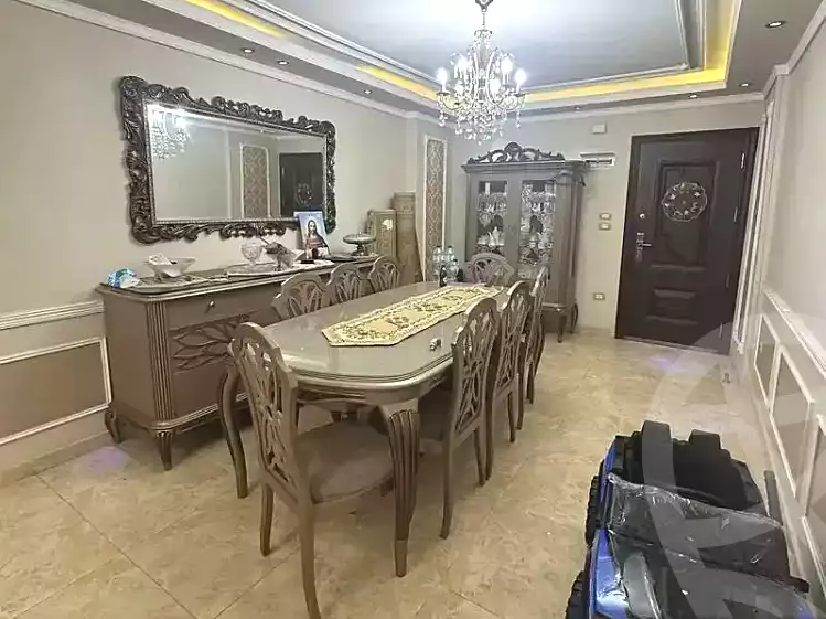 https://aqarmap.com.eg/ar/listing/7354967-for-sale-alexandria-moharram-bey-othman-galal-st
