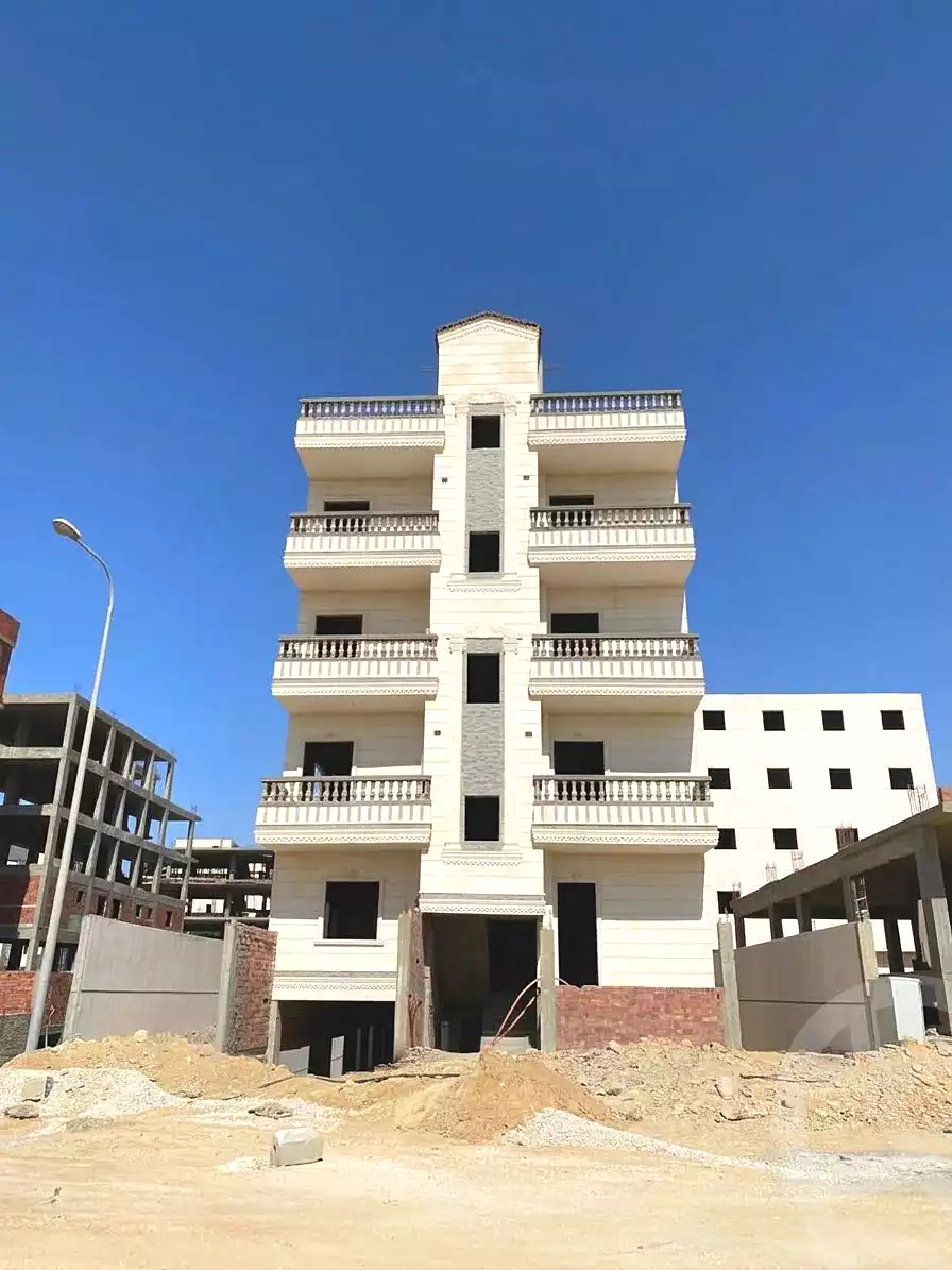 https://aqarmap.com.eg/ar/listing/7355010-for-sale-cairo-6th-of-october-hadaeq-october-golden-square