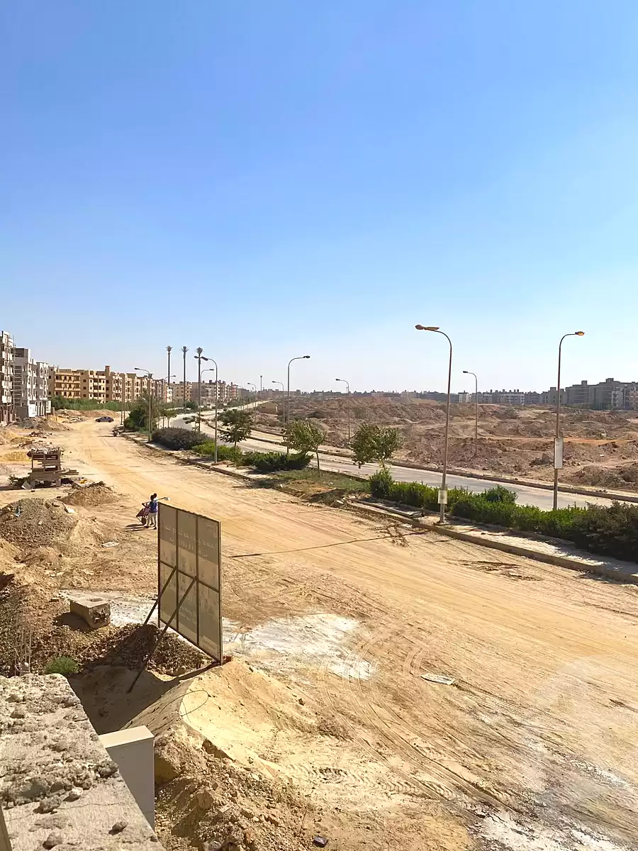 https://aqarmap.com.eg/ar/listing/7355010-for-sale-cairo-6th-of-october-hadaeq-october-golden-square