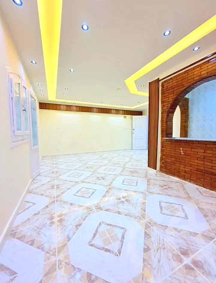 https://aqarmap.com.eg/ar/listing/7355120-for-sale-alexandria-al-agamy-shataa-el-nakheel