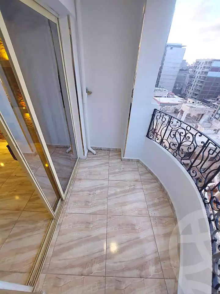 https://aqarmap.com.eg/ar/listing/7355142-for-sale-alexandria-sydy-bshr-sydy-bshr-bhry-mohammed-youssef-ghaly-st