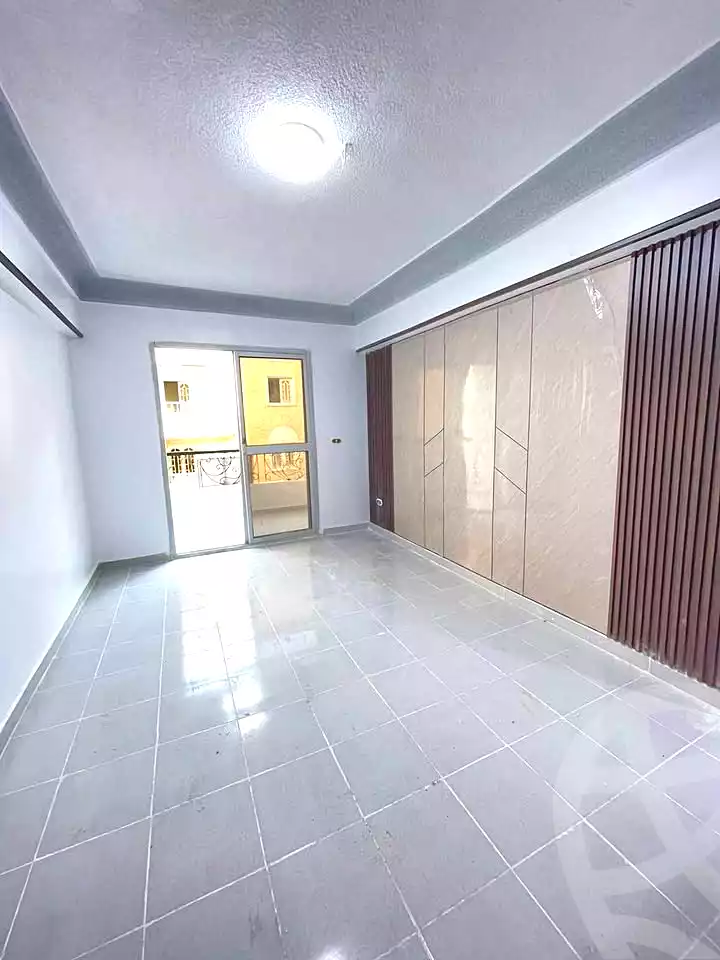 https://aqarmap.com.eg/en/listing/7355215-for-sale-alexandria-al-agamy-shataa-el-nakheel