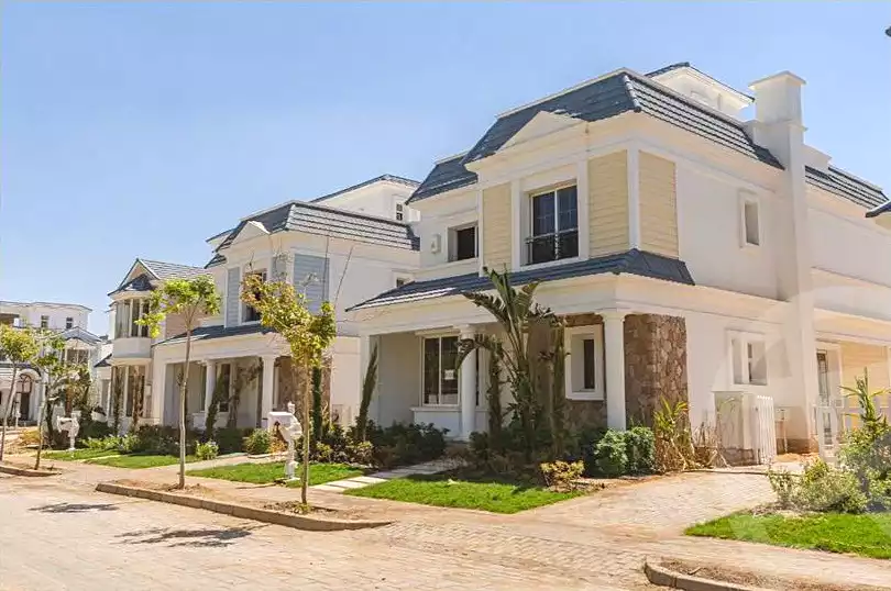 https://aqarmap.com.eg/ar/listing/7355296-for-sale-cairo-new-cairo-compounds-mountain-view-1