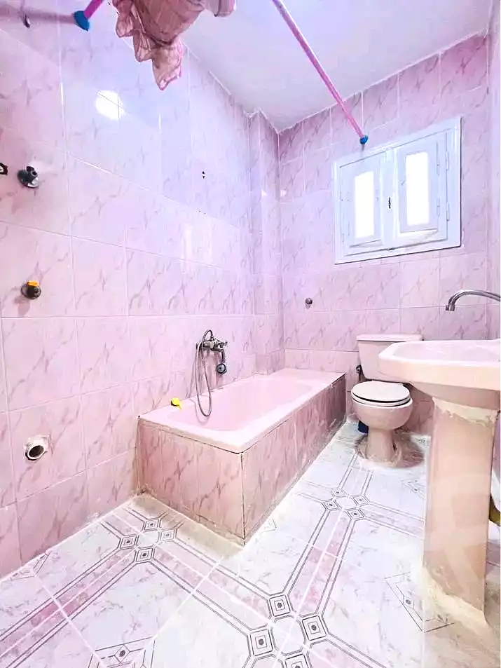 https://aqarmap.com.eg/ar/listing/7355411-for-sale-alexandria-al-agamy-shataa-el-nakheel