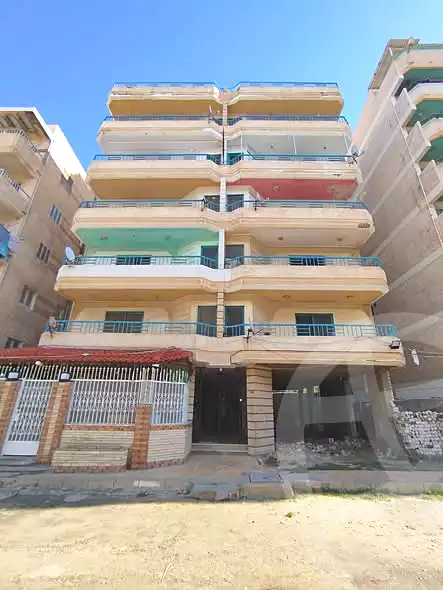 https://aqarmap.com.eg/ar/listing/7355425-for-sale-alexandria-al-agamy-shataa-el-nakheel