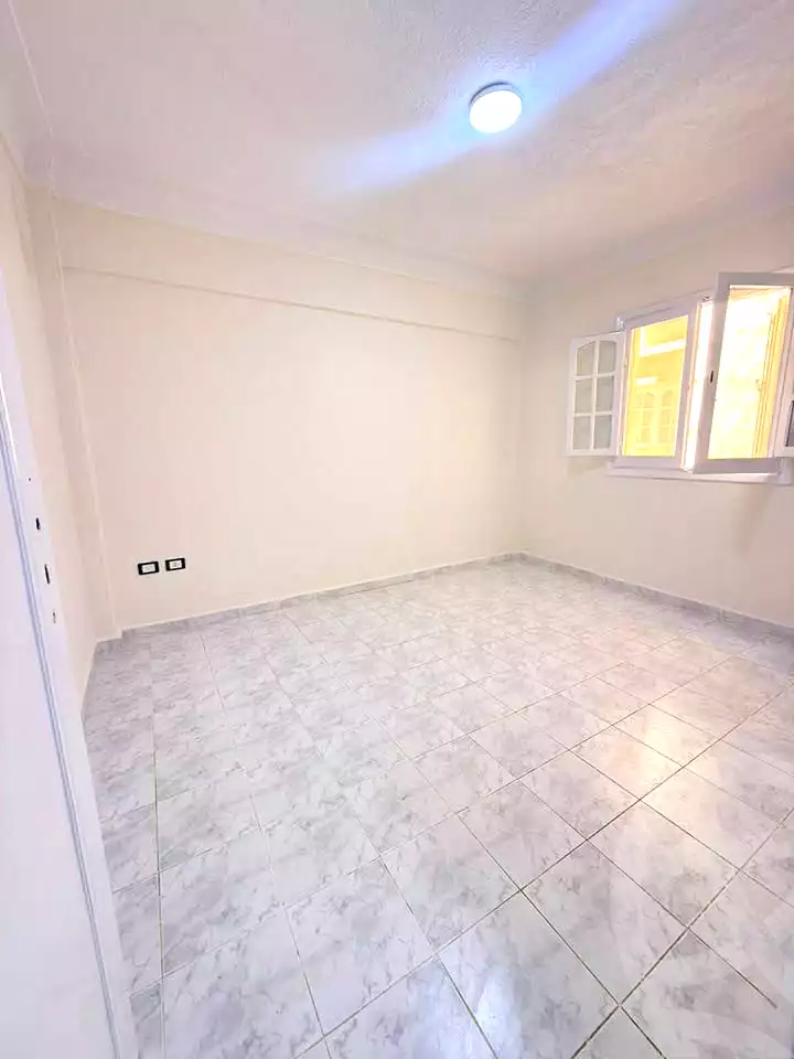 https://aqarmap.com.eg/en/listing/7355509-for-sale-alexandria-al-agamy-shataa-el-nakheel
