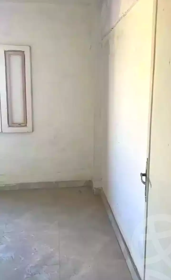 https://aqarmap.com.eg/ar/listing/7355970-for-sale-alexandria-el-max