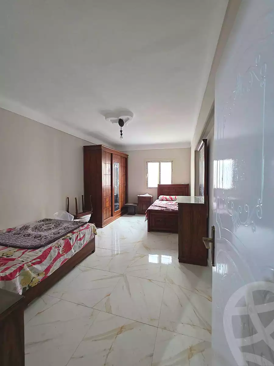 https://aqarmap.com.eg/ar/listing/7356052-for-sale-alexandria-sydy-bshr-sydy-bshr-bhry-shr-khld-bn-lwlyd