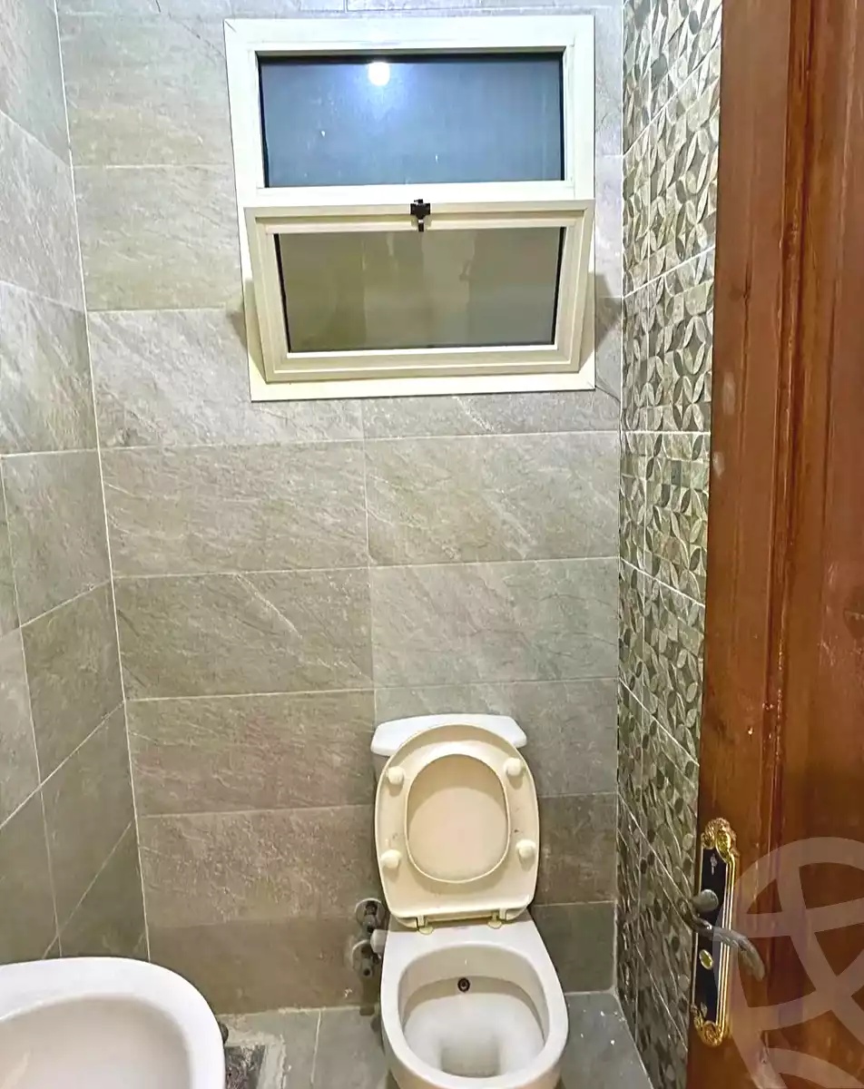 https://aqarmap.com.eg/ar/listing/7356139-for-rent-alexandria-miami-el-sayed-radwan-st