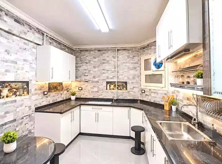 https://aqarmap.com.eg/en/listing/7356231-for-rent-alexandria-smouha-compounds-in-smouha