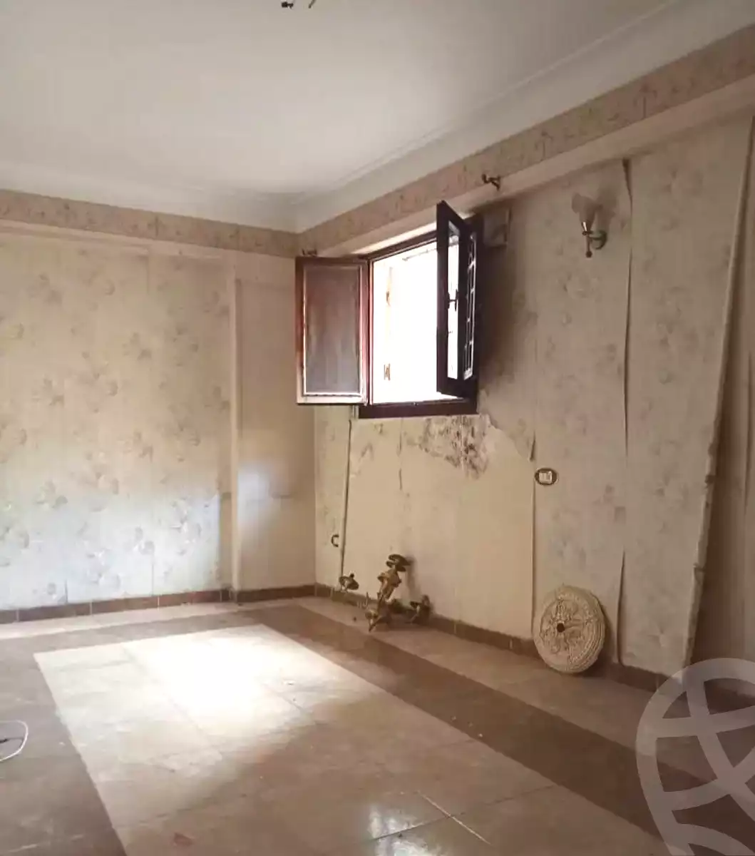 https://aqarmap.com.eg/en/listing/7356255-for-sale-alexandria-el-asafra-shr-45