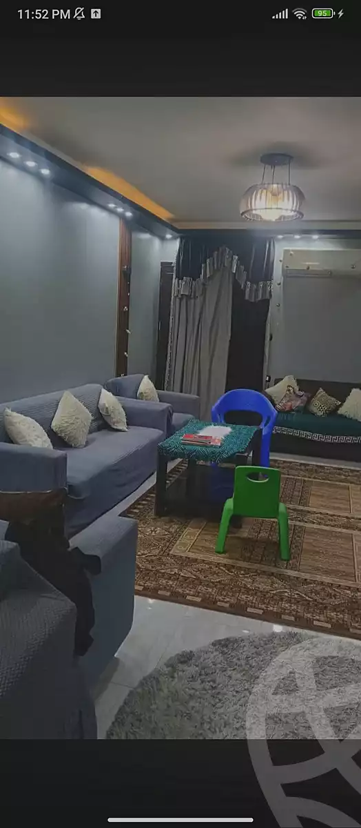 https://aqarmap.com.eg/ar/listing/7356334-for-sale-cairo-helwan-ahmed-enci-st