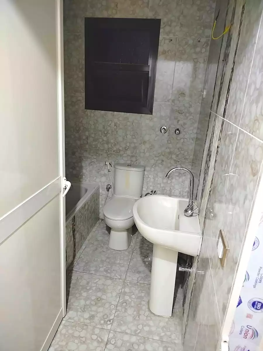 https://aqarmap.com.eg/ar/listing/7356474-for-rent-cairo-ain-shams-alf-maskn