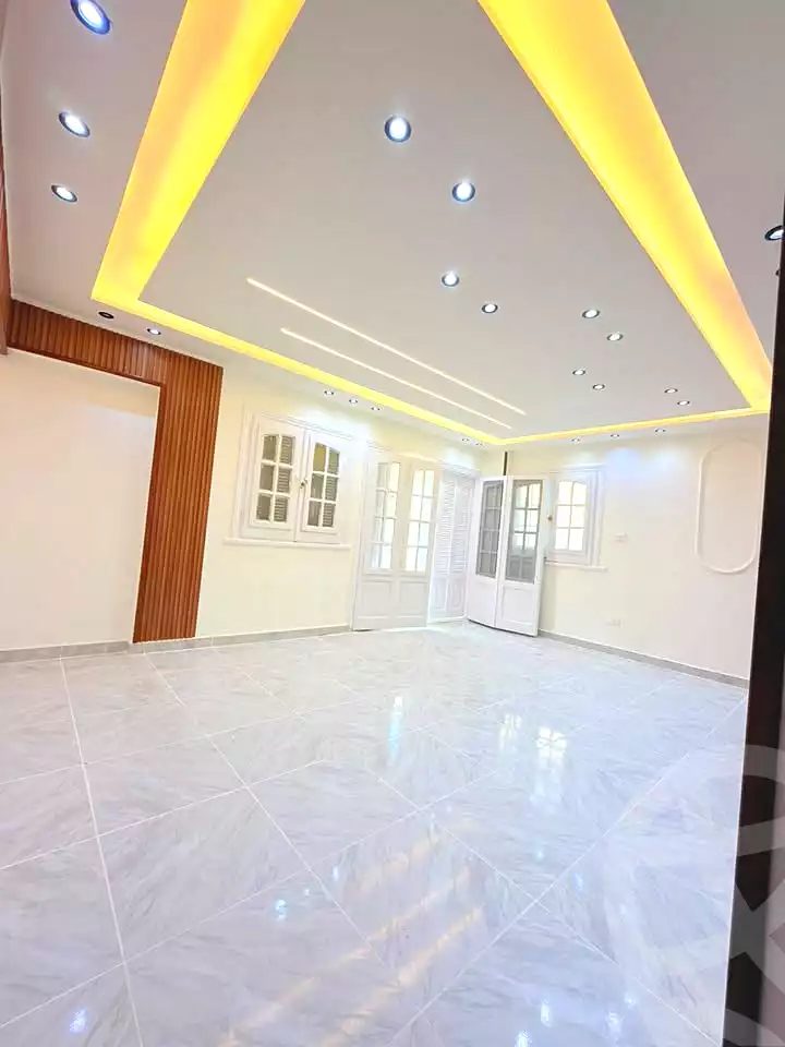 https://aqarmap.com.eg/ar/listing/7356484-for-sale-alexandria-al-agamy-shataa-el-nakheel