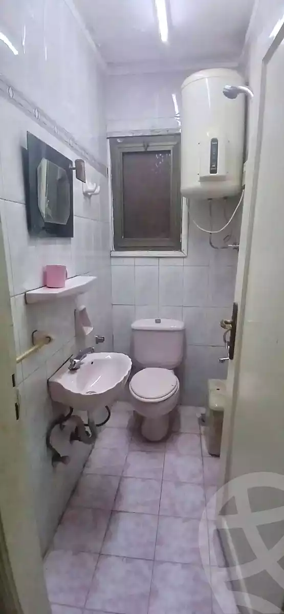 https://aqarmap.com.eg/ar/listing/7356540-for-rent-cairo-el-zaytun-lzytwn-lshrqy-toman-bai-st