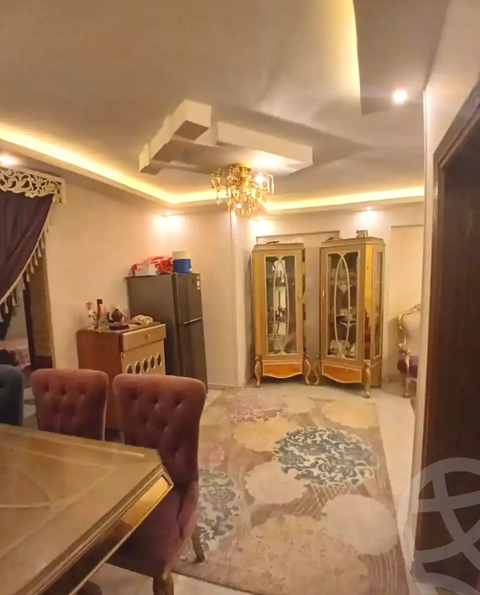 https://aqarmap.com.eg/ar/listing/7356584-for-sale-alexandria-el-asafra-shr-45